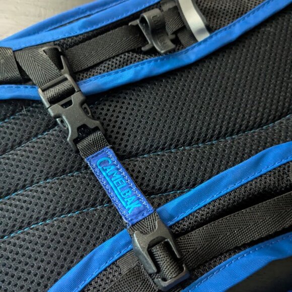 NWT! CamelBak Classic 2.5L (85oz) Hydration Backpack - Picture 12 of 12